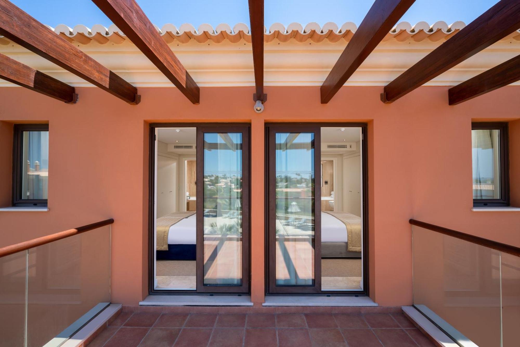 Two-Bedroom Luxury Townhouse,1274510725:JPEG