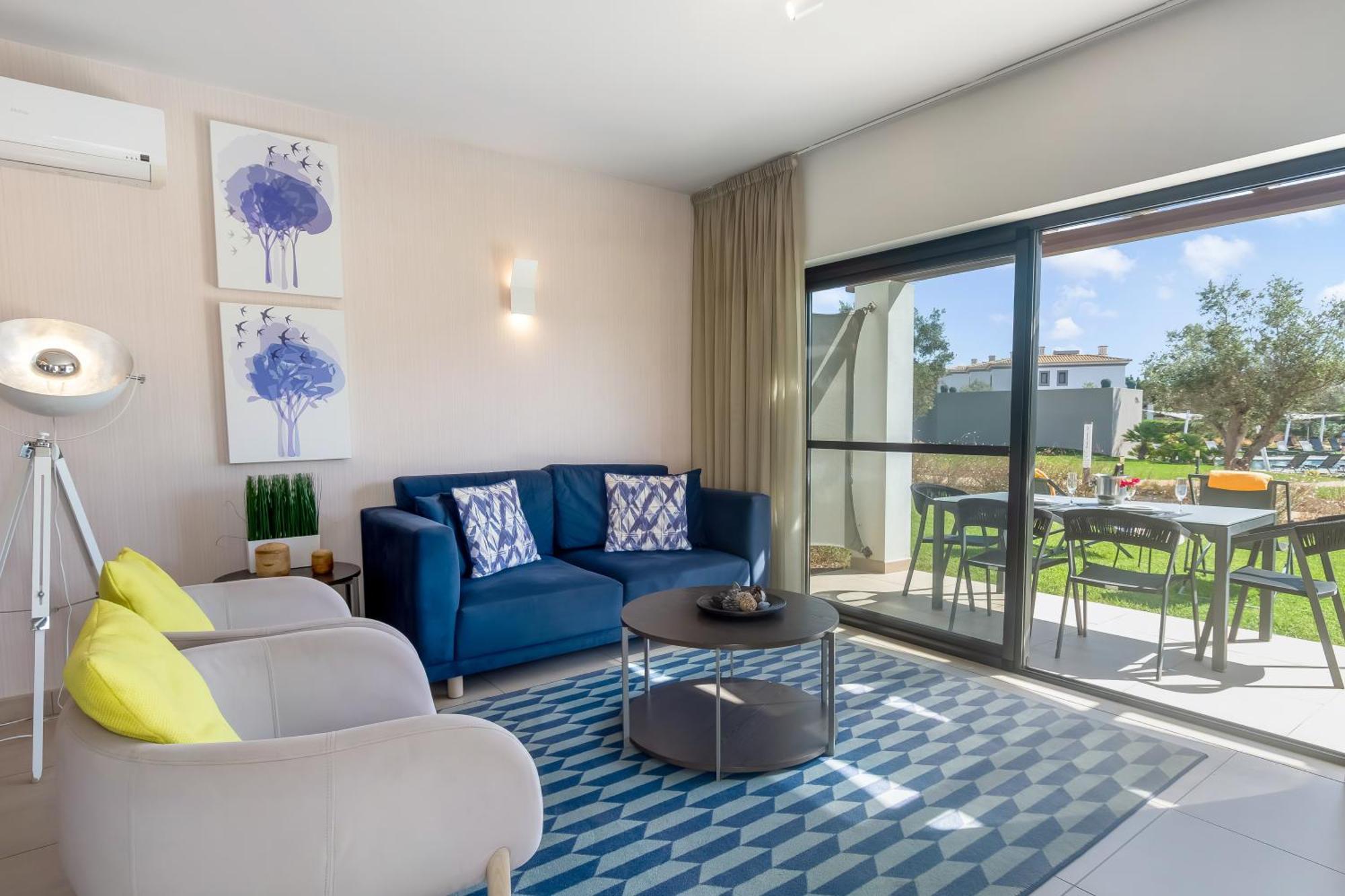 Two-Bedroom Townhouse Duplex,1717156671:JPEG